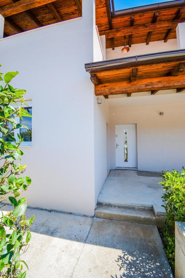 Apartment Piccolo For 2 Zadar Exterior photo